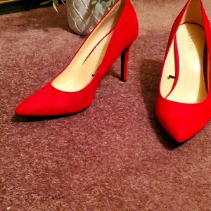Red Nine West Suede Pumps